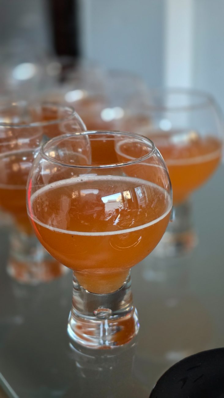 Kefir-Spritzer im Glas